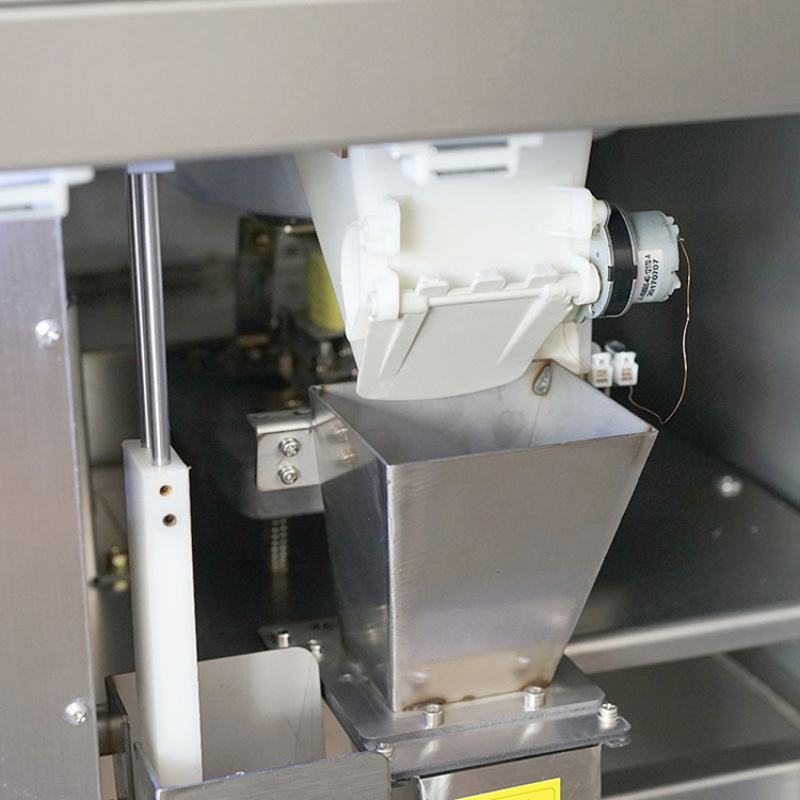 Tea Sachet Packing Machine With Vacuum Packing Model:GB-02T